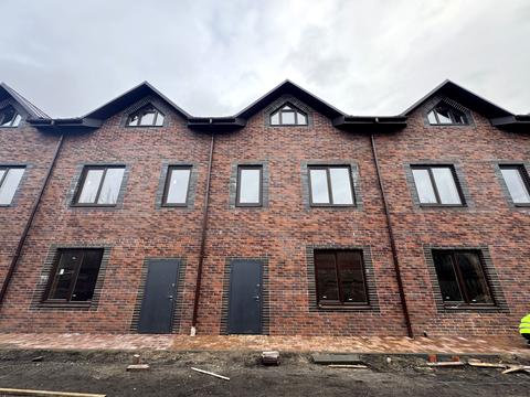 дом по адресу Кулиняка ул. (Калініна)