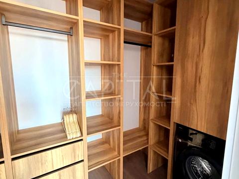 квартира за адресою Ревуцького вул., 40-Б