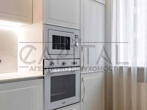 квартира за адресою Андрія Верхогляда вул. (Михайла Драгомирова), 14-А