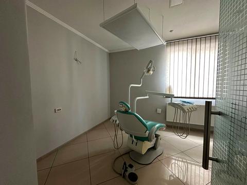 коммерческая по адресу Братьев Дружих ул. (Комарова), 35а