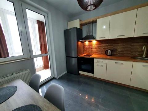 квартира за адресою Ревуцького вул., 40-В