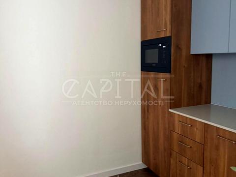 комерційна за адресою Київ, Хрещатик вул., 18