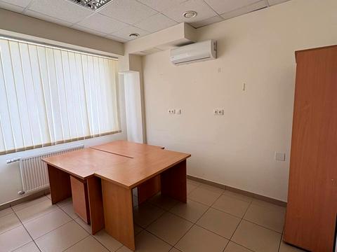 комерційна за адресою Львів, Богдана Хмельницького вул., 212