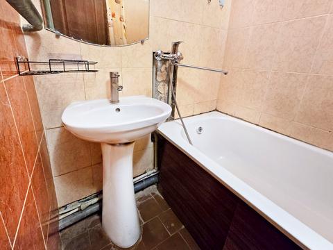 квартира за адресою Миру просп., 6