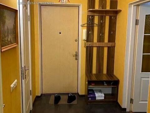 квартира за адресою Лариси Руденко вул., 10-Б