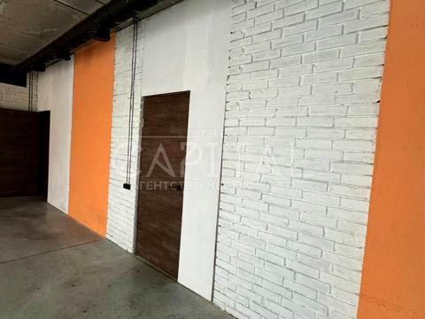 комерційна за адресою Центральна вул., (Будинок 3)