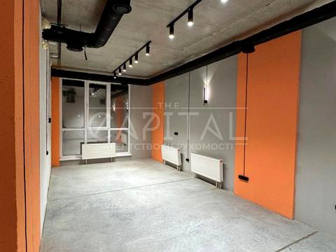 комерційна за адресою Центральна вул., (Будинок 3)