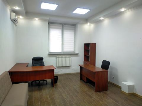 комерційна за адресою Казимира Малевича вул. (Боженка), 37/41