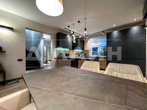 будинок за адресою Зернова вул.