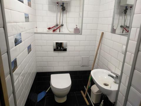 комерційна за адресою Казимира Малевича вул. (Боженка), 37/41