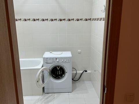 квартира за адресою В'ячеслава Чорновола вул., 11