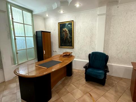 коммерческая по адресу Черниговская ул., 34