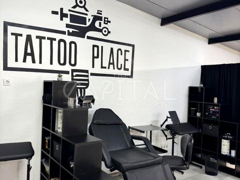 комерційна за адресою Казимира Малевича вул. (Боженка), 3