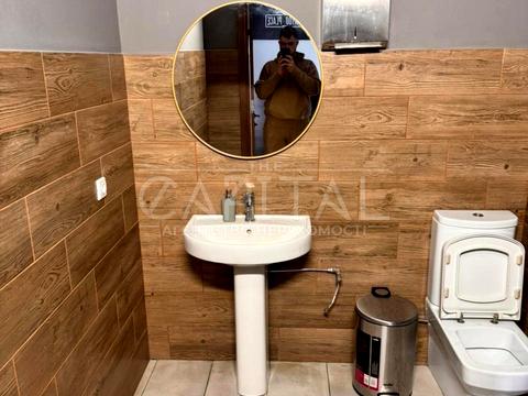 комерційна за адресою Казимира Малевича вул. (Боженка), 3