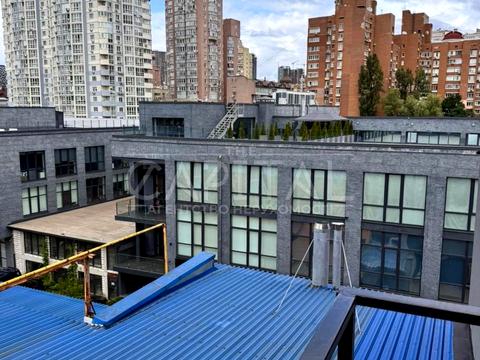 комерційна за адресою Казимира Малевича вул. (Боженка), 3