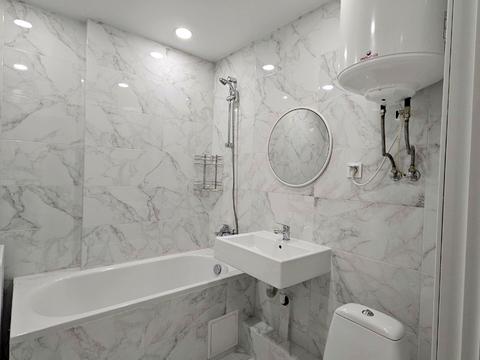 квартира за адресою Олега Мудрака вул. (Генерала Наумова), 1-Б