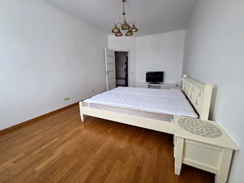 квартира за адресою Миколи Закревського вул., 42-А