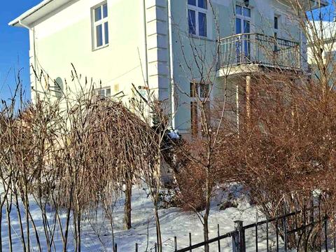 дом по адресу Різдвяна, 44