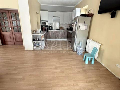 дом по адресу Бучанський