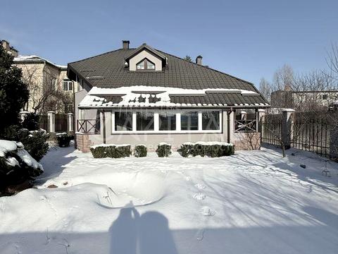 дом по адресу Бучанський