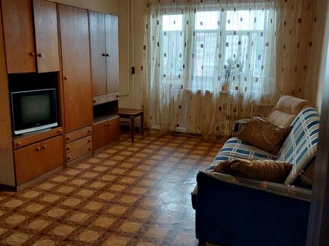 квартира за адресою Металургів просп., 84а