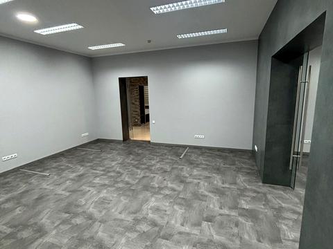 коммерческая по адресу Антоновича ул. (Горького), 33в