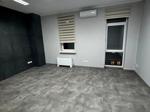 коммерческая по адресу Антоновича ул. (Горького), 33в