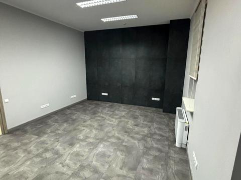 коммерческая по адресу Антоновича ул. (Горького), 33в