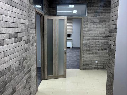 коммерческая по адресу Антоновича ул. (Горького), 33в