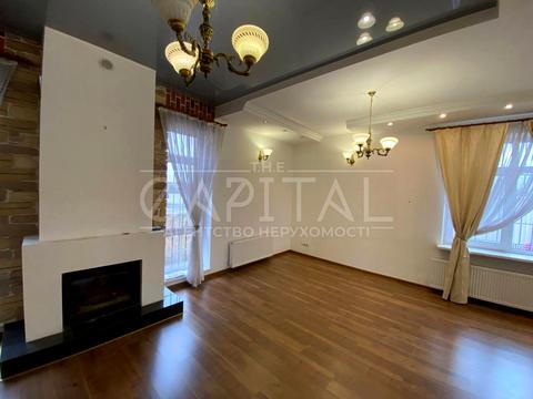 будинок за адресою Стратегічне шосе (Науки)