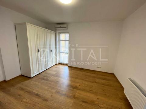 будинок за адресою Стратегічне шосе (Науки)