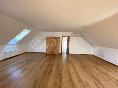 будинок за адресою Стратегічне шосе (Науки)