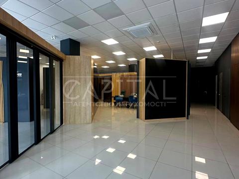 коммерческая по адресу вул. Новокостянтинівська, 3