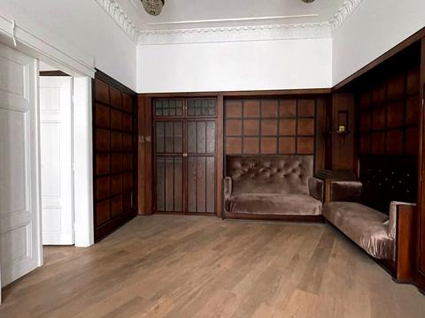 коммерческая по адресу академика Гнатюка ул. (Горького), 2