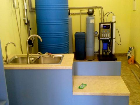 комерційна за адресою Антонича, 5а