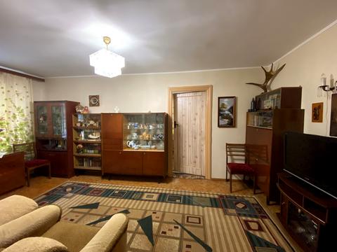 квартира за адресою Кропивницького вул., 20