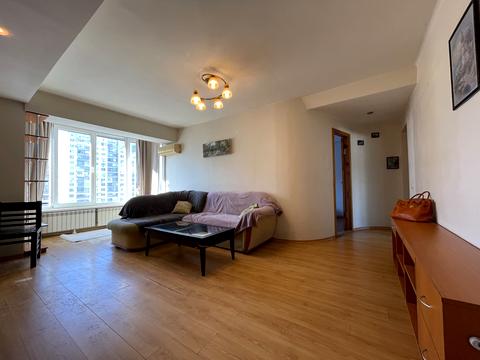 квартира за адресою Науки просп., 10