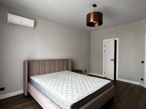 квартира по адресу Владимира Ивасюка ул., (Будинок)