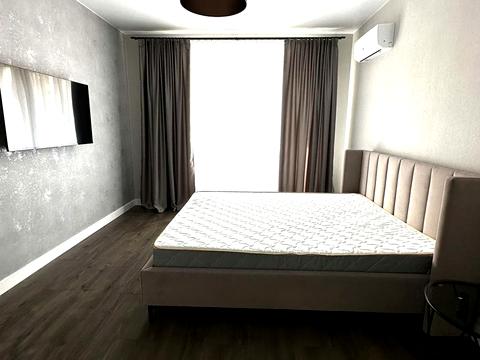 квартира по адресу Владимира Ивасюка ул., (Будинок)