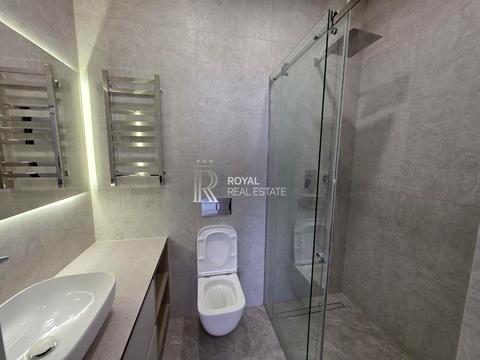 будинок за адресою с. Петропавлівська Борщагівка, Макарівська вул., 24