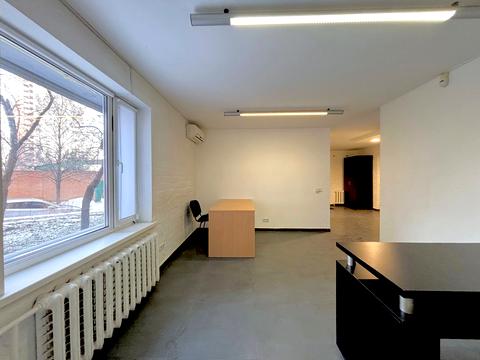 коммерческая по адресу Володимира Вернадського ул. (Дзержинського), 35 к4