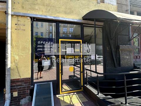 коммерческая по адресу Большая Васильковская ул. (Красноармейская), 17