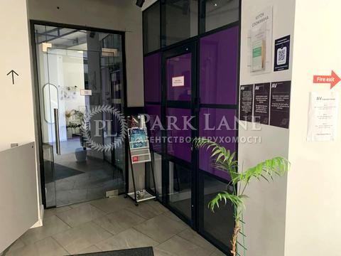 комерційна за адресою Богдана Хмельницького вул., 58-А