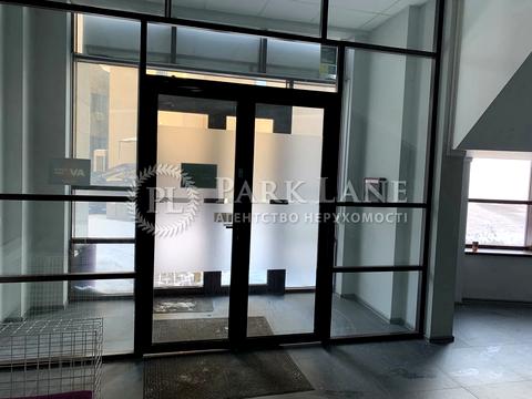 комерційна за адресою Богдана Хмельницького вул., 58-А