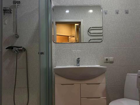 квартира за адресою Українська вул., 83б к.1-5