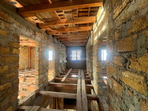 будинок за адресою Революції Гідності вул. (Революції), 42