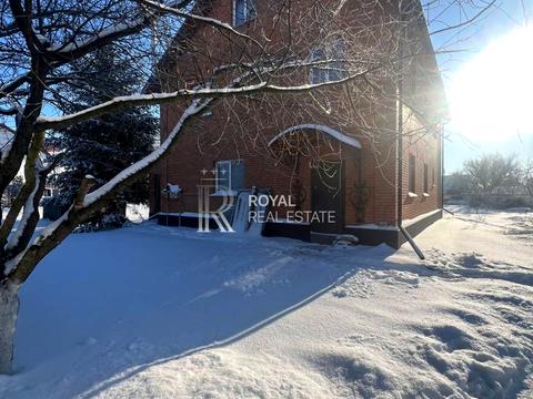 будинок за адресою Революції Гідності вул. (Революції), 42