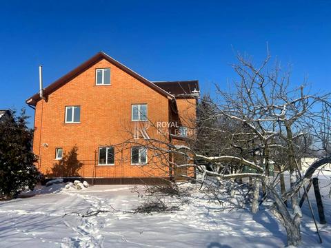 будинок за адресою Революції Гідності вул. (Революції), 42