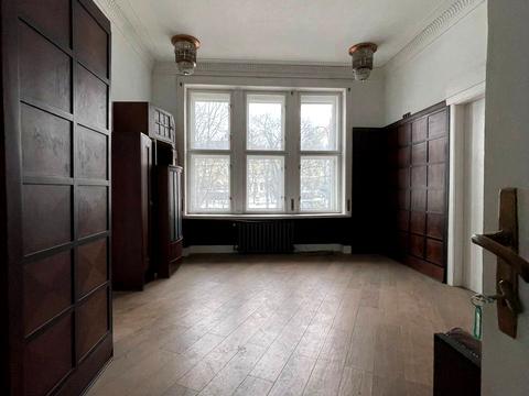 коммерческая по адресу академика Гнатюка ул. (Горького), 2