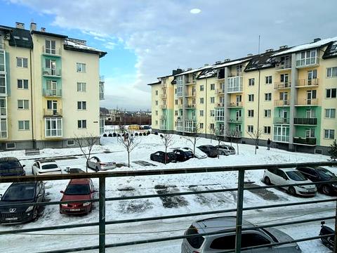 квартира за адресою Весняна вул., 12